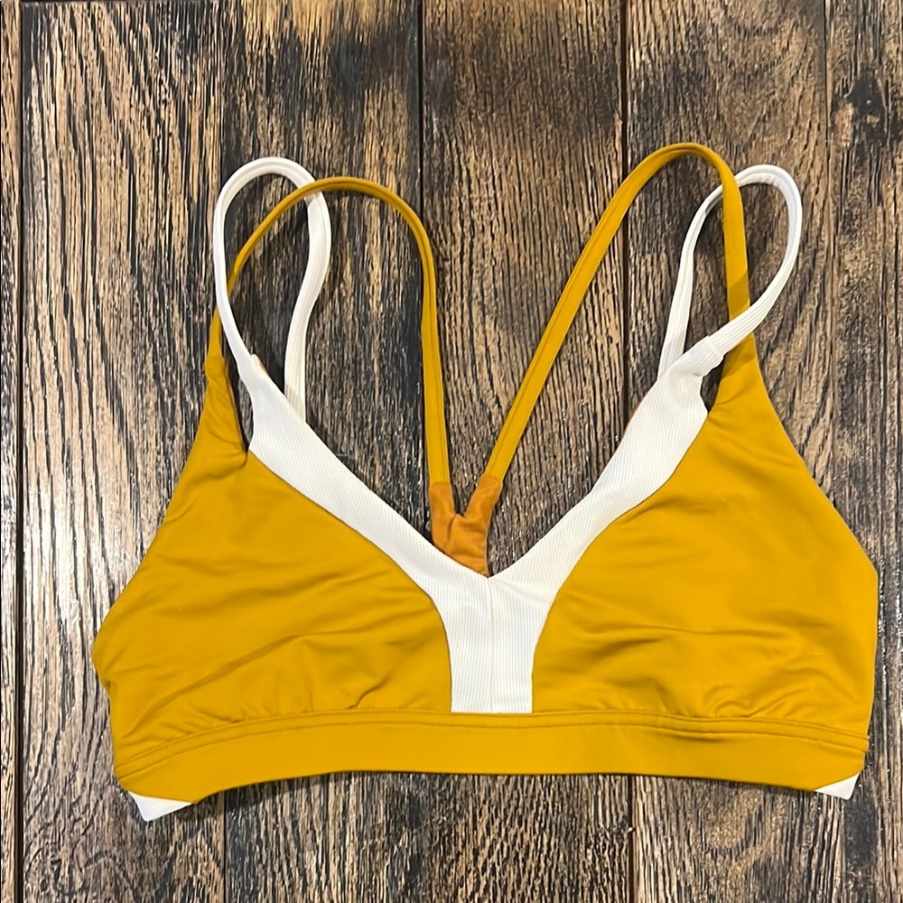 lululemon double strap racerback bra 6